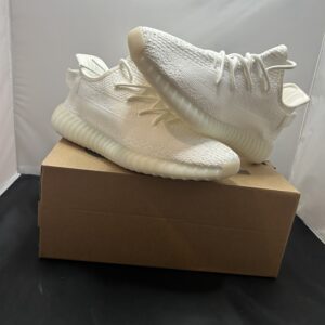 Adidas Yeezy Boost 350 V2 Cream Size 10 (UA)