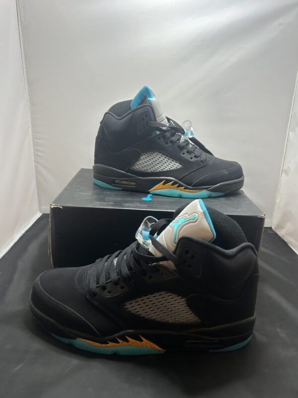 Jordan 5 Retro Aqua Size 11 (UA) - Image 5