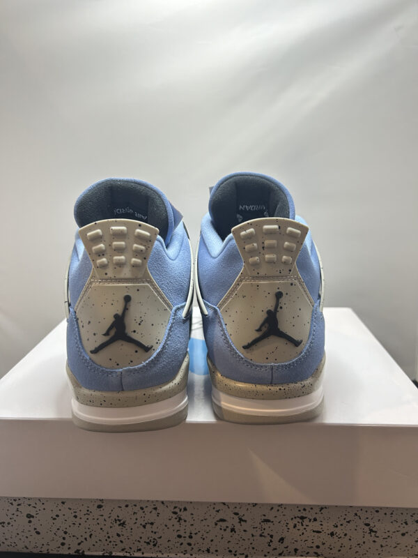 Jordan 4 Retro University Blue Size 10 (UA) - Image 3