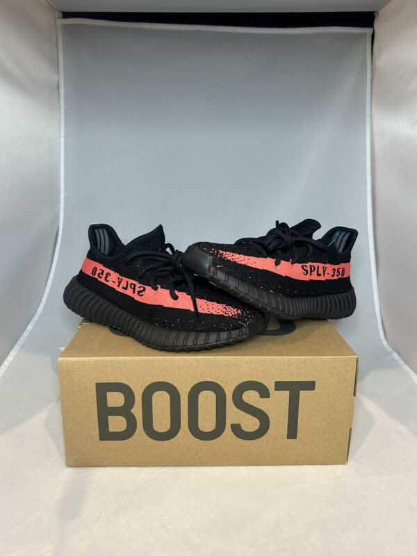 adidas Yeezy Boost 350 V2 Core Black Red Size 5 (A)